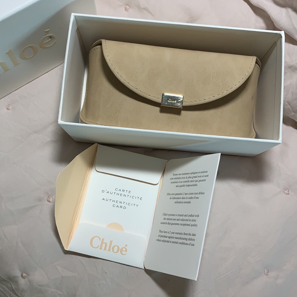 Chloé Sunglasses - Picture 3 of 3